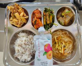 사진0